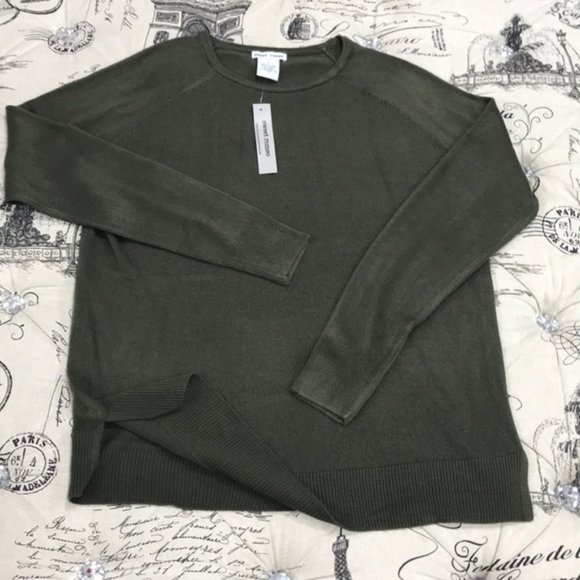 Sweet Romeo Modern Girl Crew Neck Sweater - Picture 2 of 4